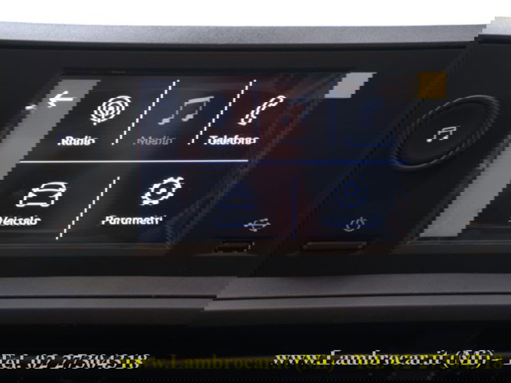 Opel Vivaro Furgone nuova a Milano (8)