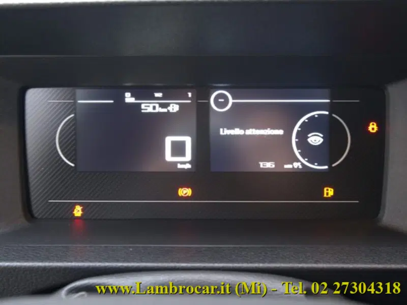 Opel Vivaro Furgone nuova a Milano (9)
