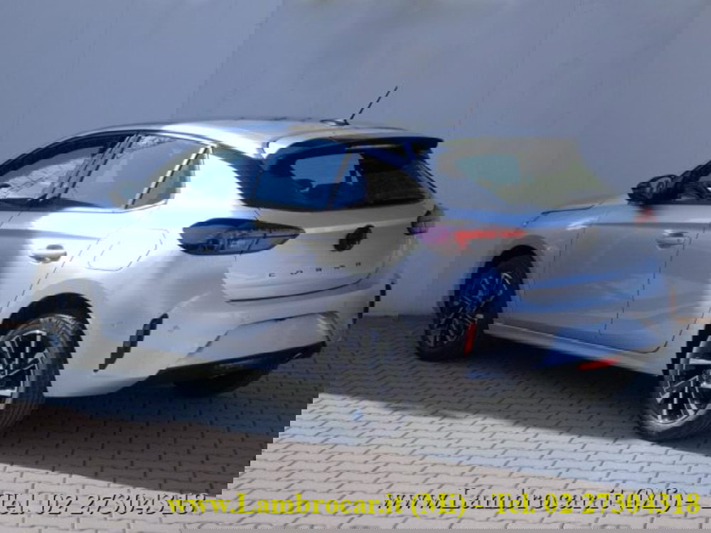 Opel Corsa nuova a Milano (14)