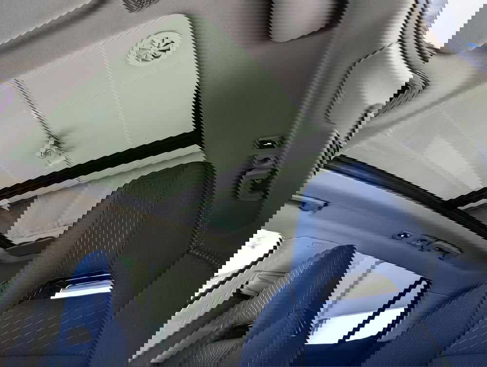 Lynk & Co 01 usata a Pescara (12)