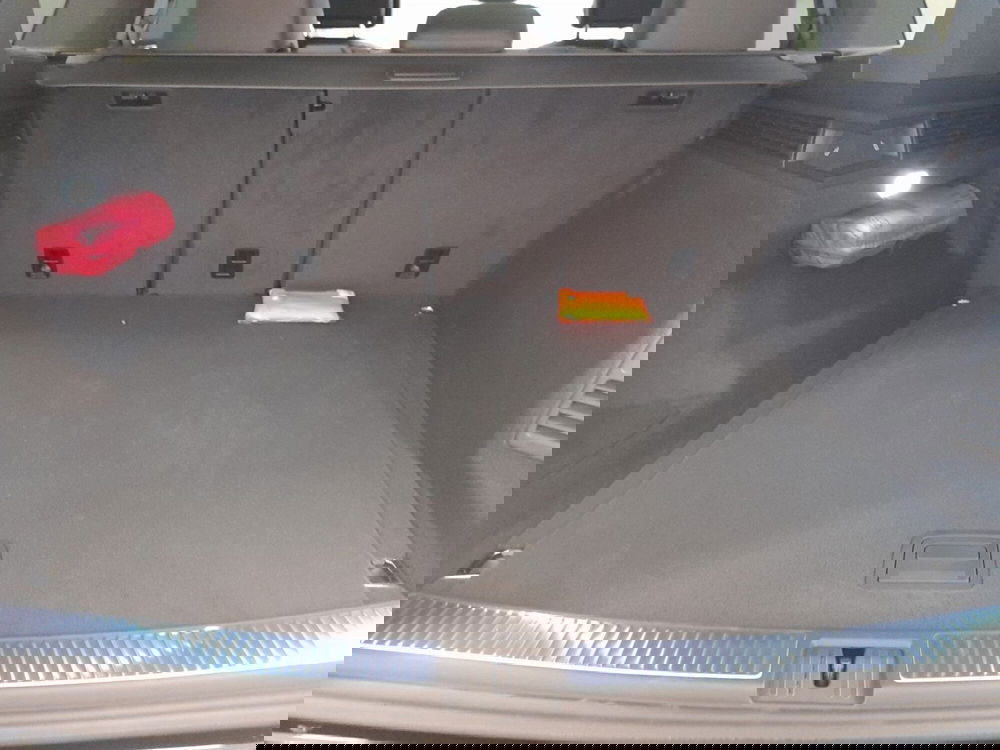 Volkswagen Touareg nuova a Bologna (19)