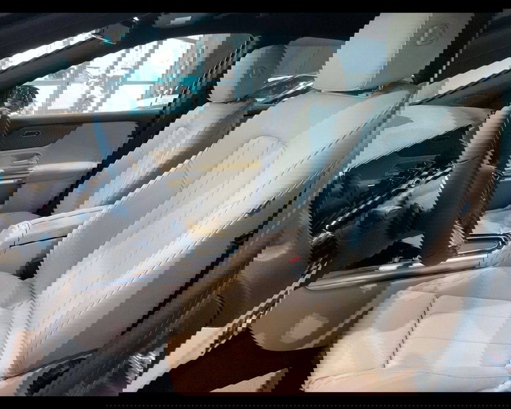 Mercedes-Benz EQA usata a Firenze (10)