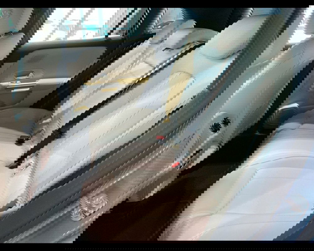 Mercedes-Benz EQA usata a Firenze (11)