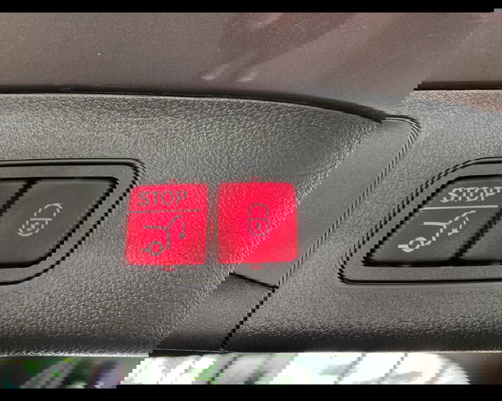 Mercedes-Benz EQA usata a Firenze (13)