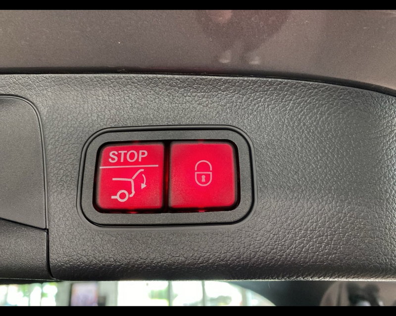 Mercedes-Benz EQA usata a Firenze (13)