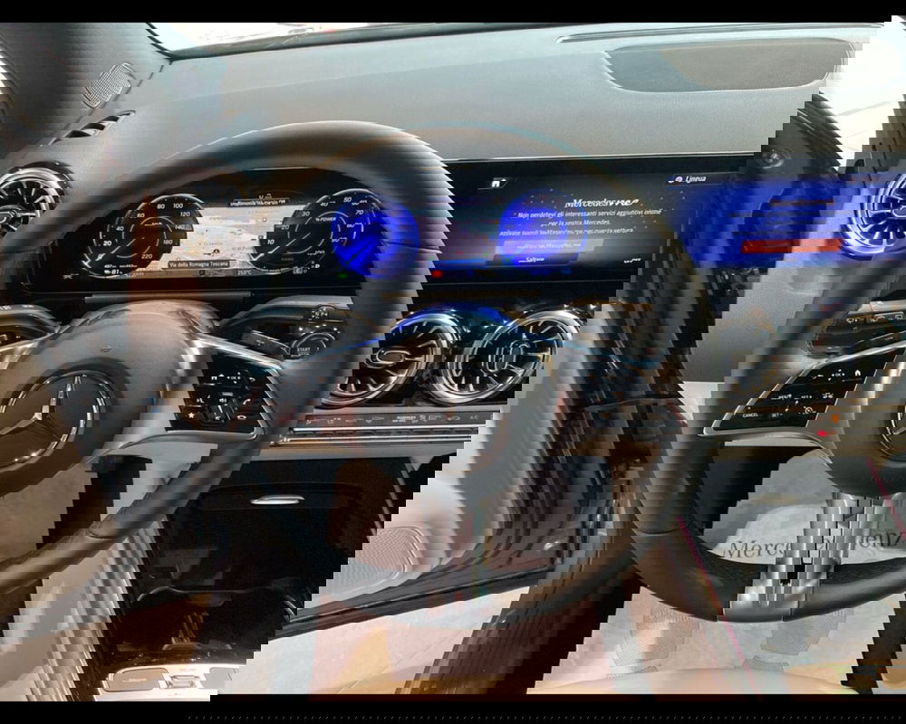 Mercedes-Benz EQA usata a Firenze (14)