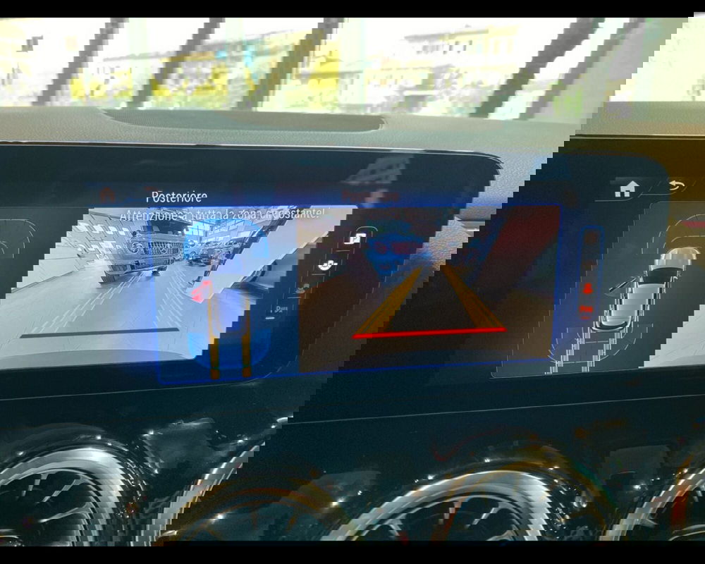 Mercedes-Benz EQA usata a Firenze (15)