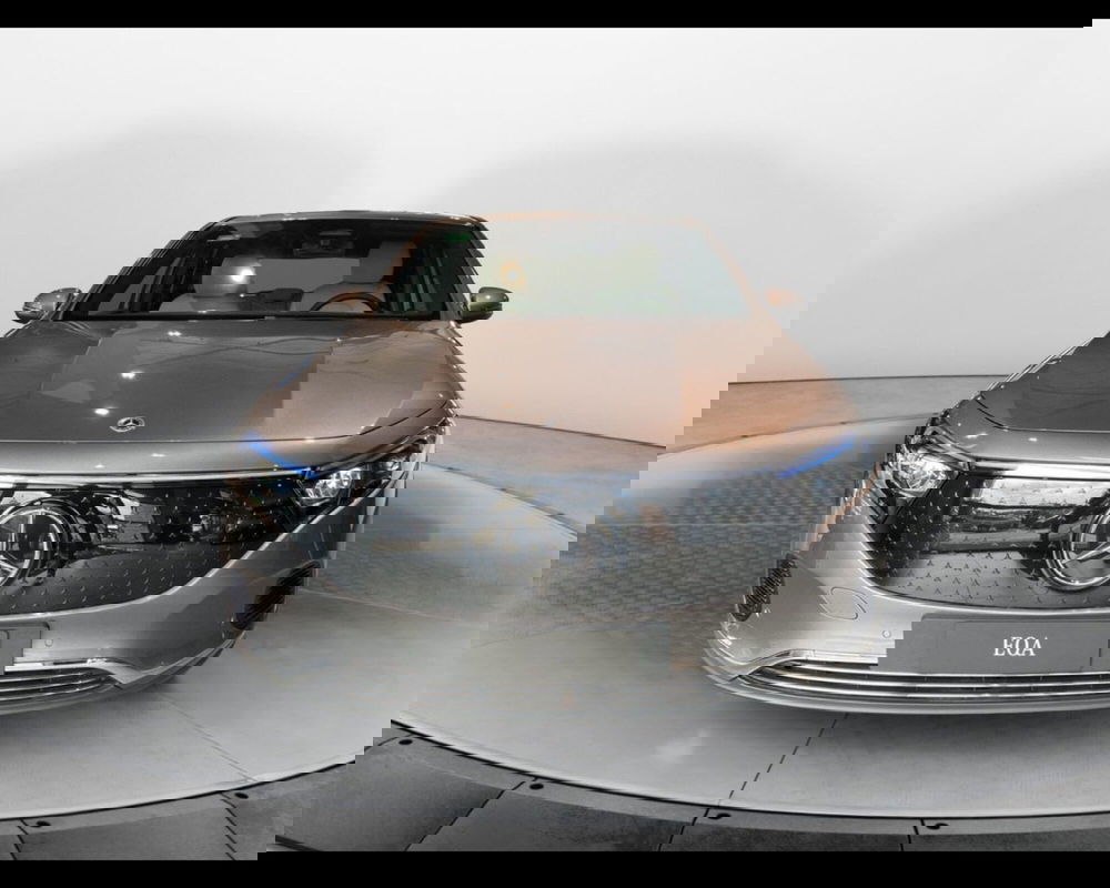 Mercedes-Benz EQA usata a Firenze (2)