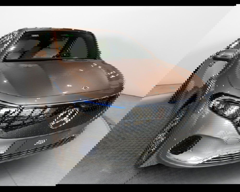 Mercedes-Benz EQA usata a Firenze (3)