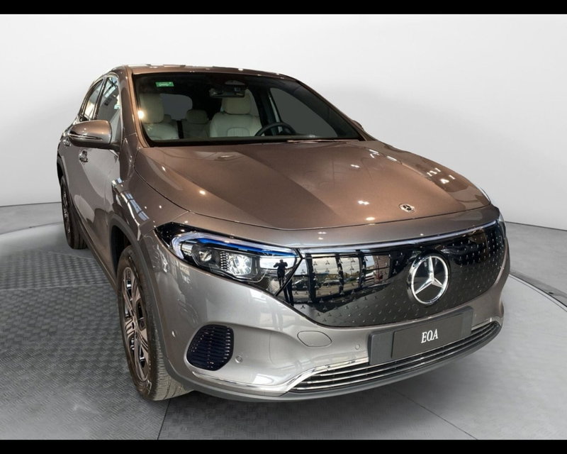 Mercedes-Benz EQA usata a Firenze (3)