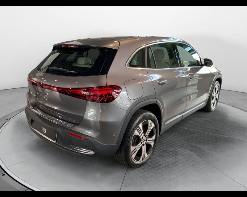 Mercedes-Benz EQA usata a Firenze (4)