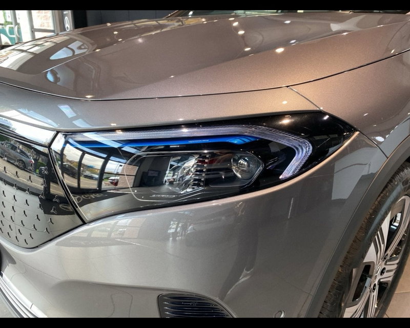 Mercedes-Benz EQA usata a Firenze (7)