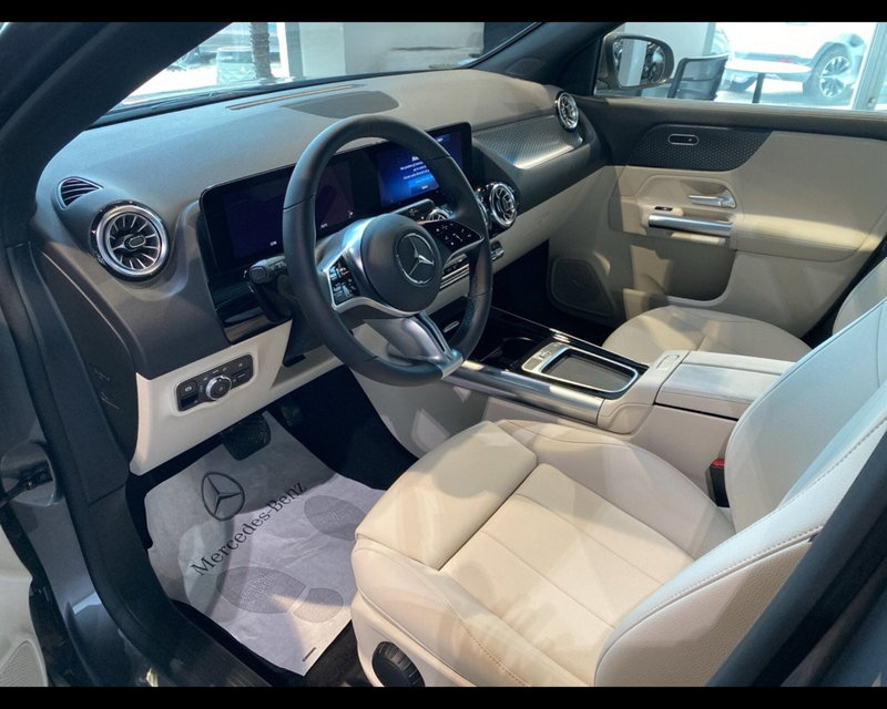 Mercedes-Benz EQA usata a Firenze (8)