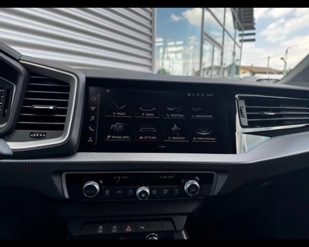Audi A1 Sportback nuova a Treviso (6)