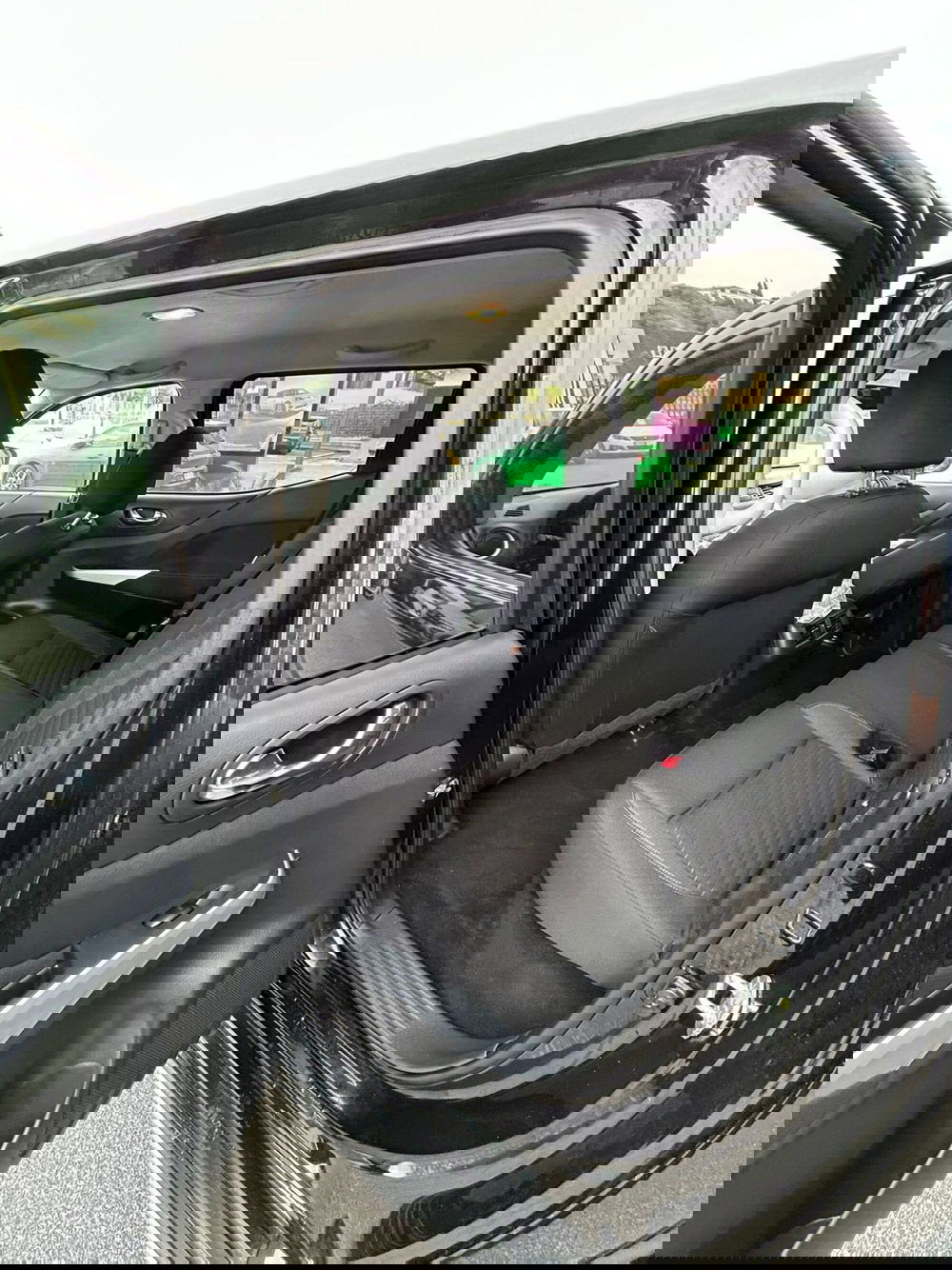 Renault Alaskan usata a Roma (4)