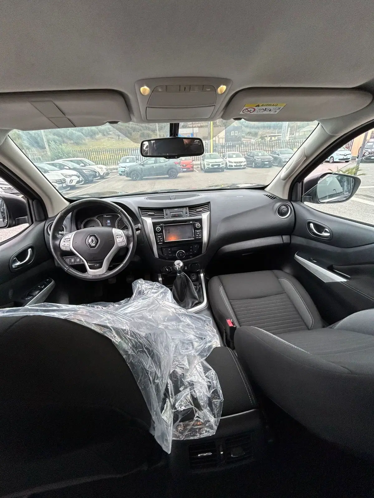 Renault Alaskan usata a Roma (5)