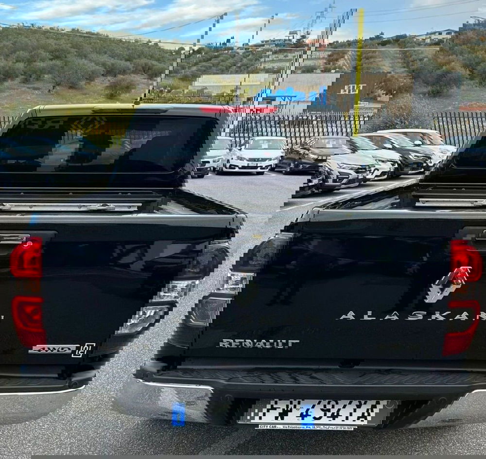 Renault Alaskan usata a Roma (9)