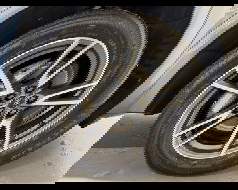 Audi Q5 Sportback nuova a Treviso (11)