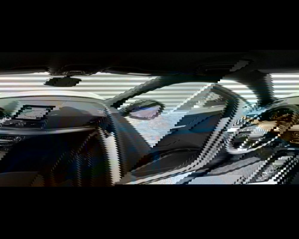 Audi Q5 Sportback nuova a Treviso (4)