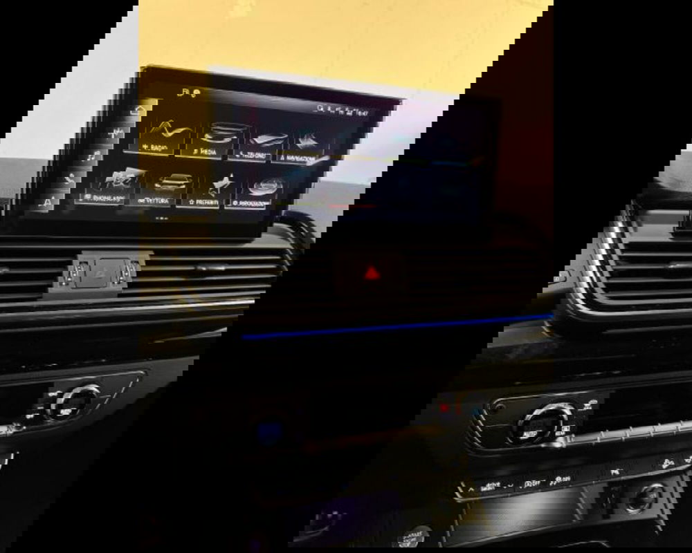 Audi Q5 Sportback nuova a Treviso (5)