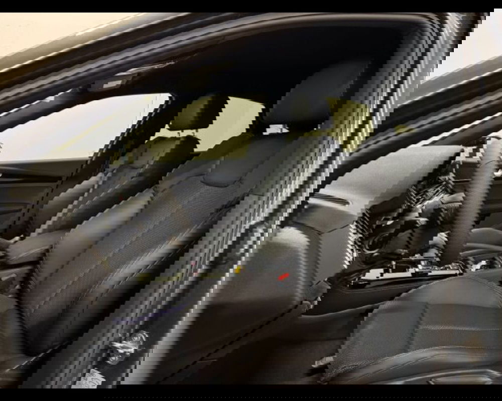 Audi Q5 Sportback nuova a Treviso (9)