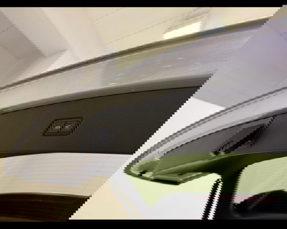 Audi Q5 Sportback nuova a Treviso (11)