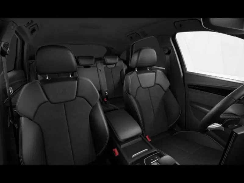 Audi Q5 Sportback nuova a Treviso (6)