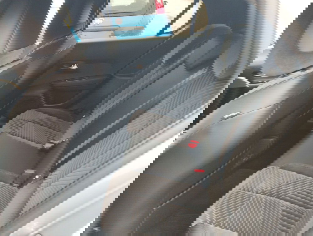 Lancia Ypsilon nuova a Frosinone (12)