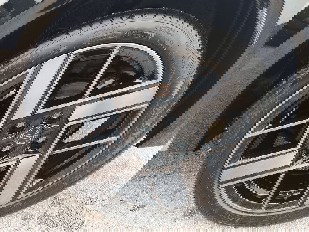 Lancia Ypsilon nuova a Frosinone (17)