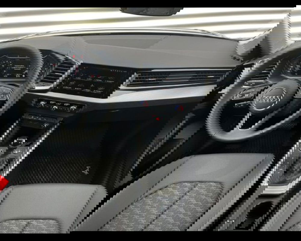 Audi A1 Sportback nuova a Treviso (4)