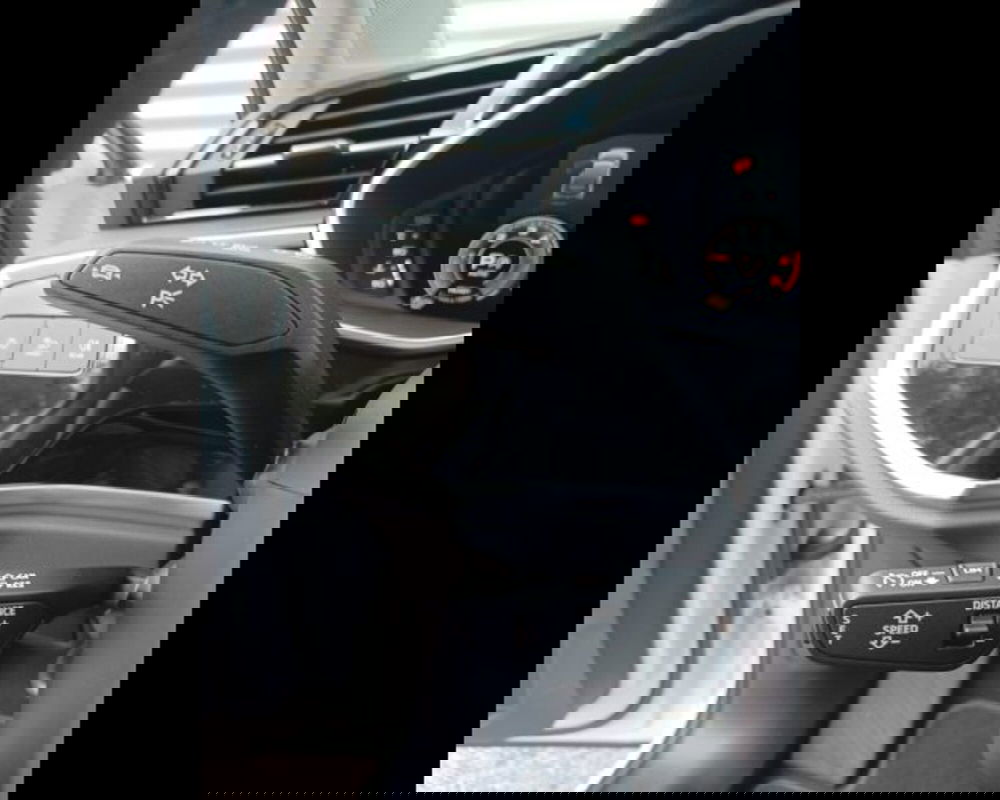 Audi Q3 Sportback usata a Treviso (8)