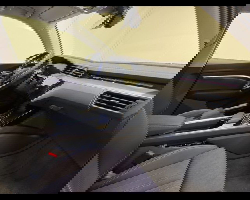 Audi Q8 Sportback usata a Treviso (3)