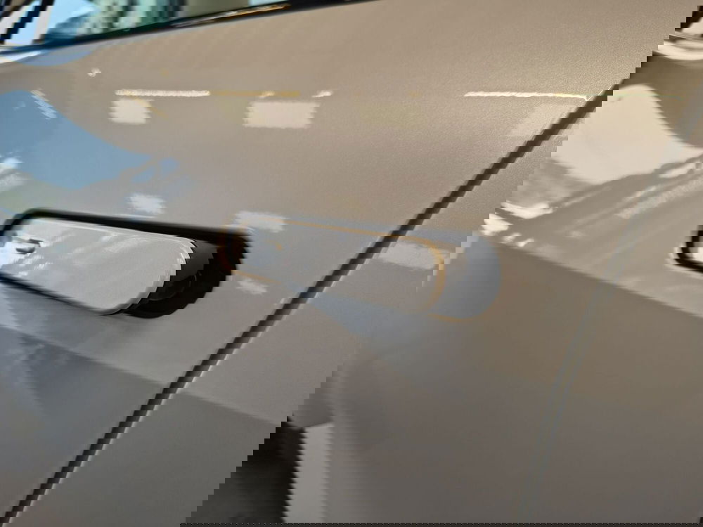 Toyota Toyota C-HR usata a Catanzaro (11)