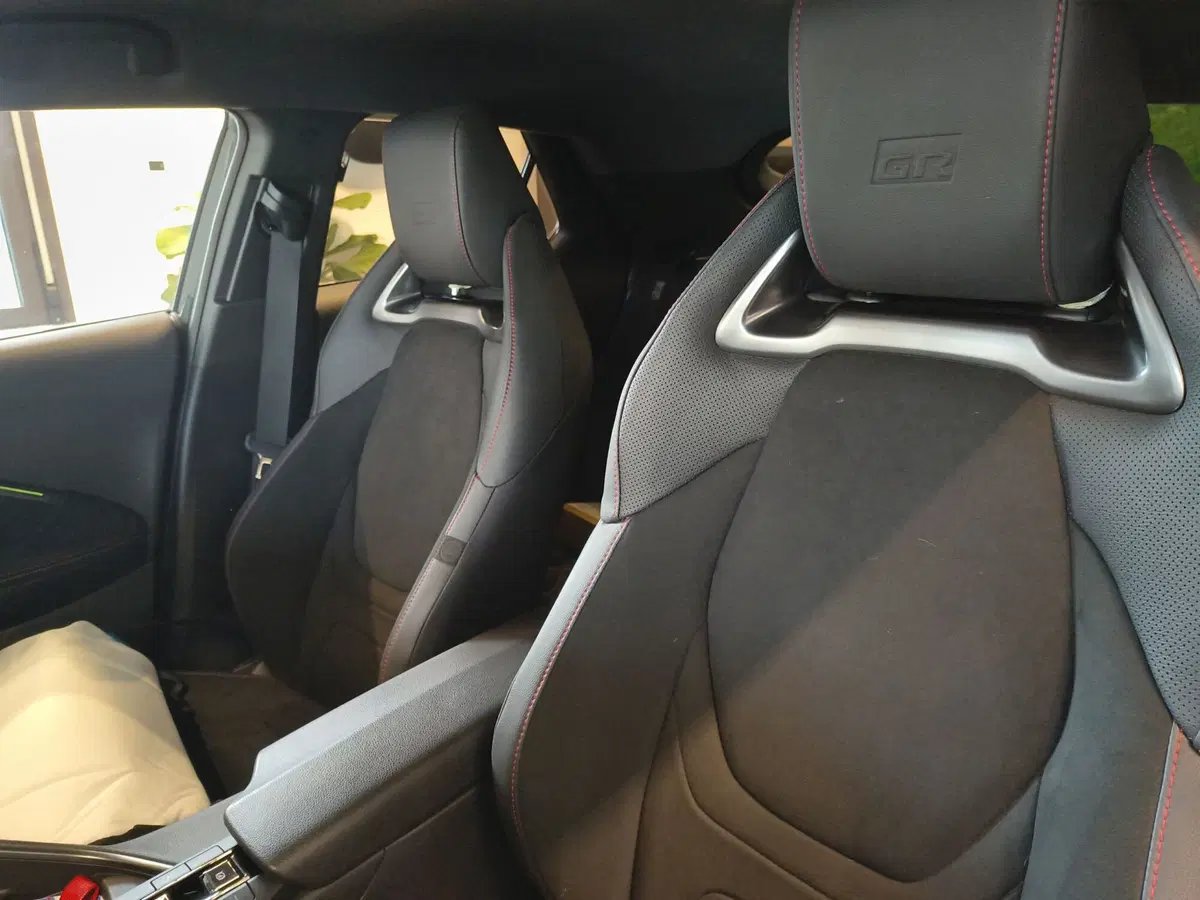 Toyota Toyota C-HR usata a Catanzaro (15)