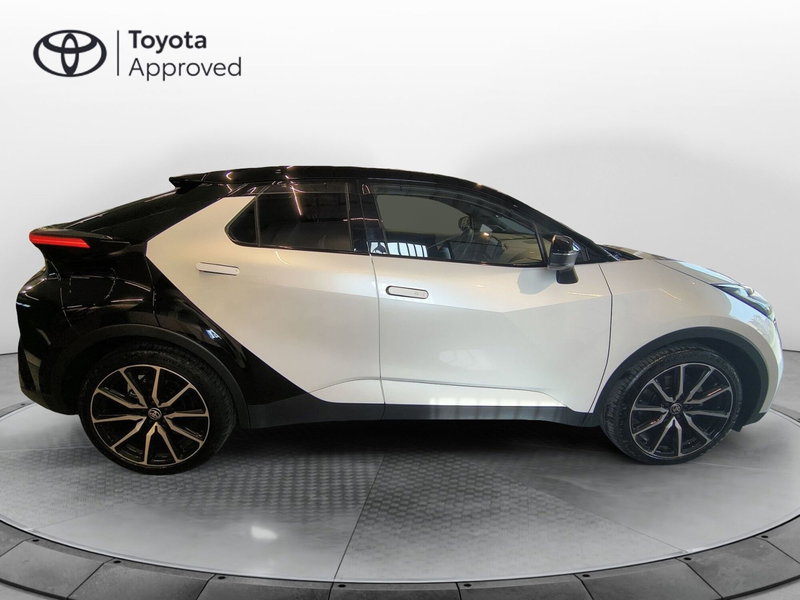 Toyota Toyota C-HR usata a Catanzaro (6)