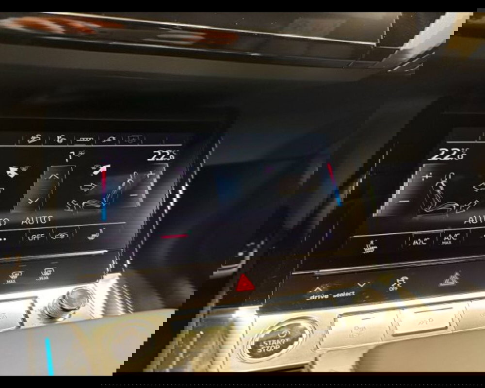 Audi Q8 Sportback nuova a Treviso (7)