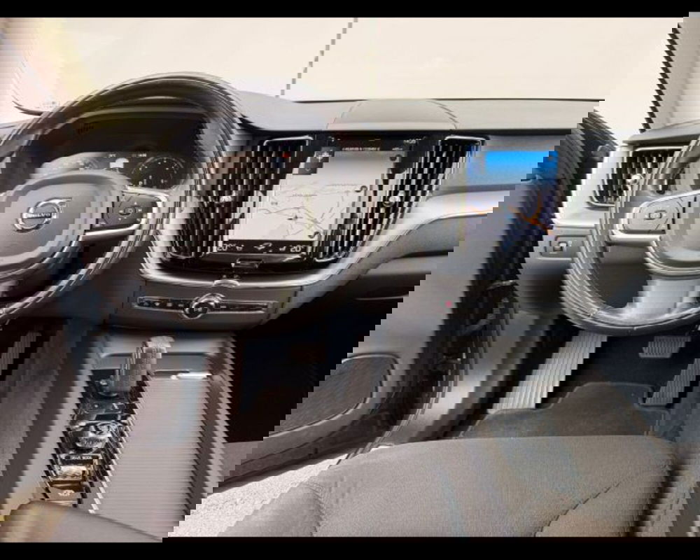 Volvo XC60 usata a Treviso (11)