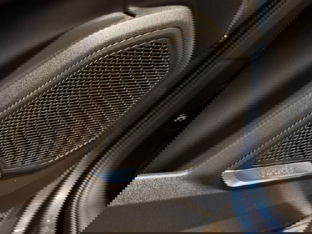 Lynk & Co 01 usata a Treviso (10)