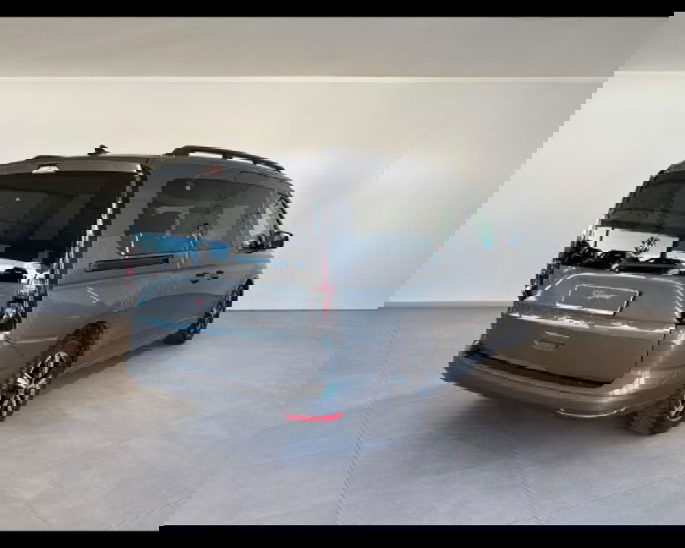 Volkswagen Caddy usata a Treviso (3)