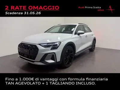 Audi A3 allstreet 2.0 tdi Identity Contrast 150cv s-tronic del 2024 usata a Conegliano