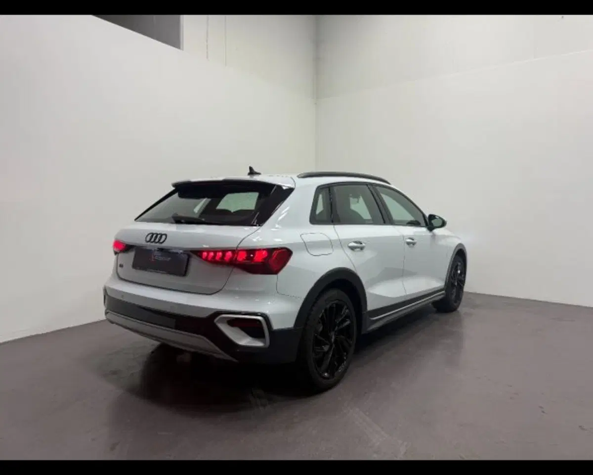 Audi A3 allstreet usata a Treviso (3)