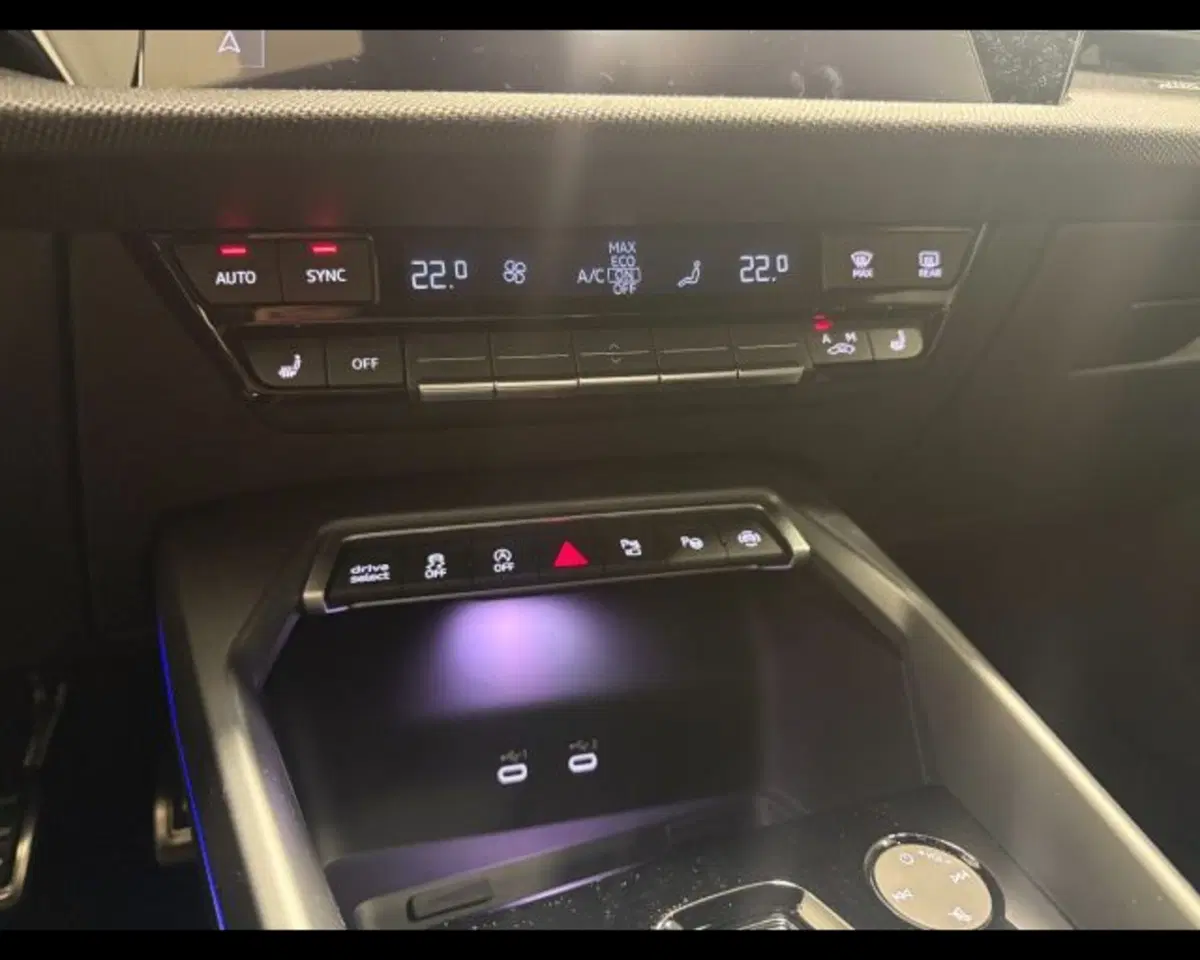 Audi A3 allstreet usata a Treviso (9)
