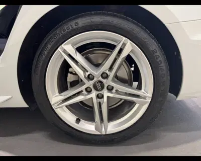 Audi A4 Avant 40 2.0 tdi mhev S line edition quattro 204cv s-tronic del 2024 usata a Conegliano