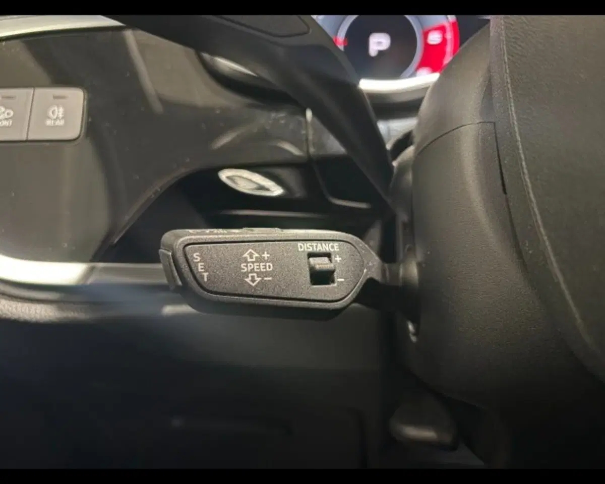 Audi Q3 Sportback usata a Treviso (8)