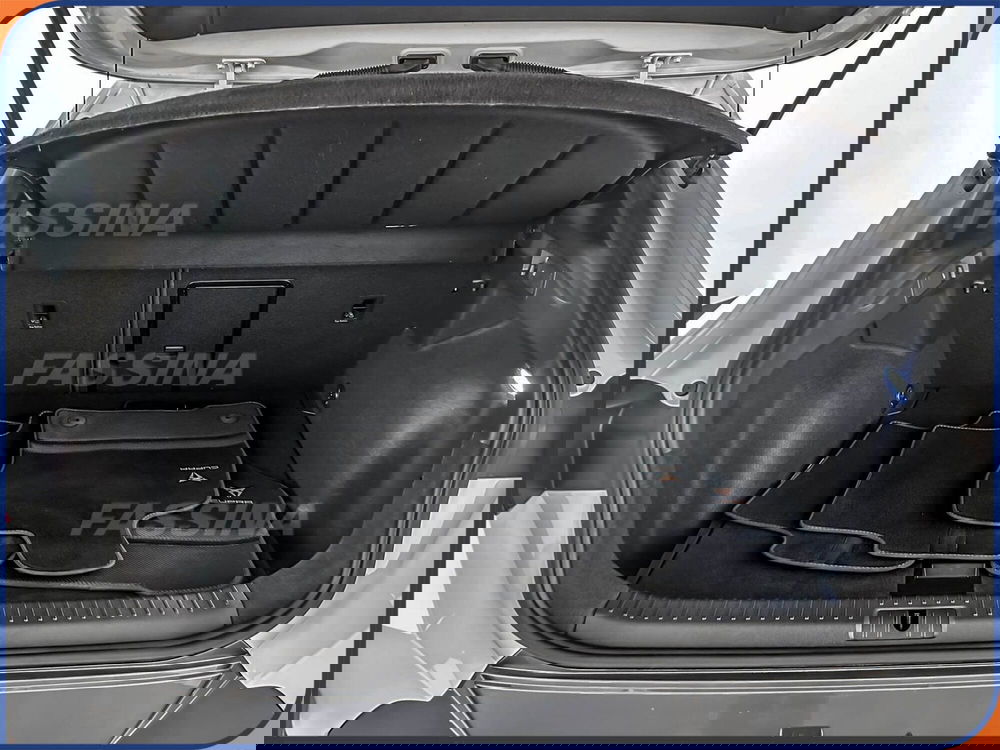 Cupra Formentor usata a Milano (11)