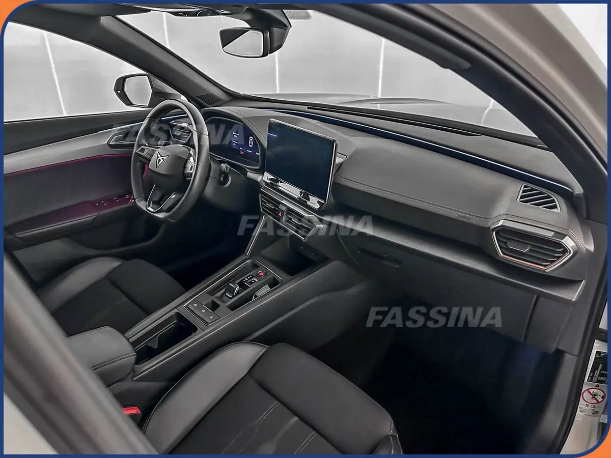 Cupra Formentor usata a Milano (12)