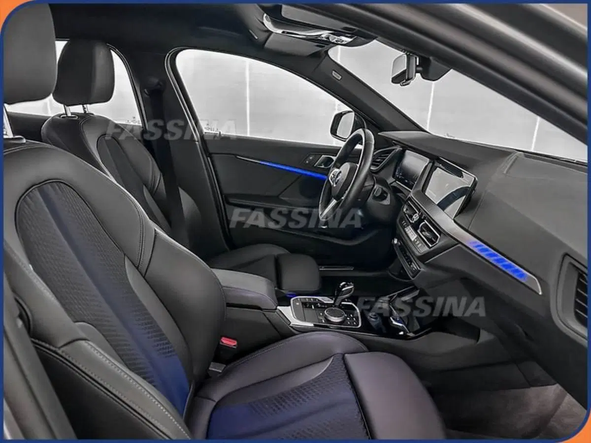 BMW Serie 1 5p. usata a Milano (13)