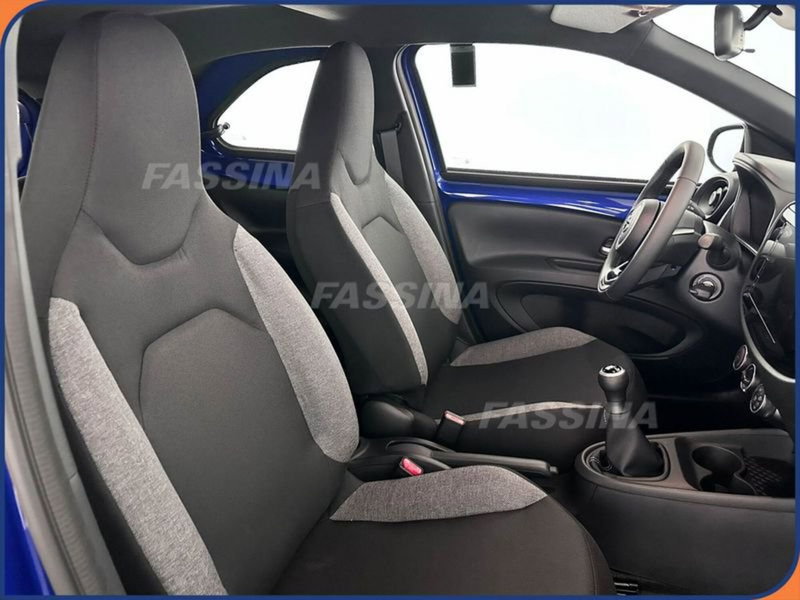 Toyota Aygo X nuova a Milano (13)