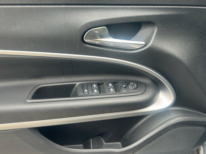 Jeep Avenger usata a Bergamo (17)