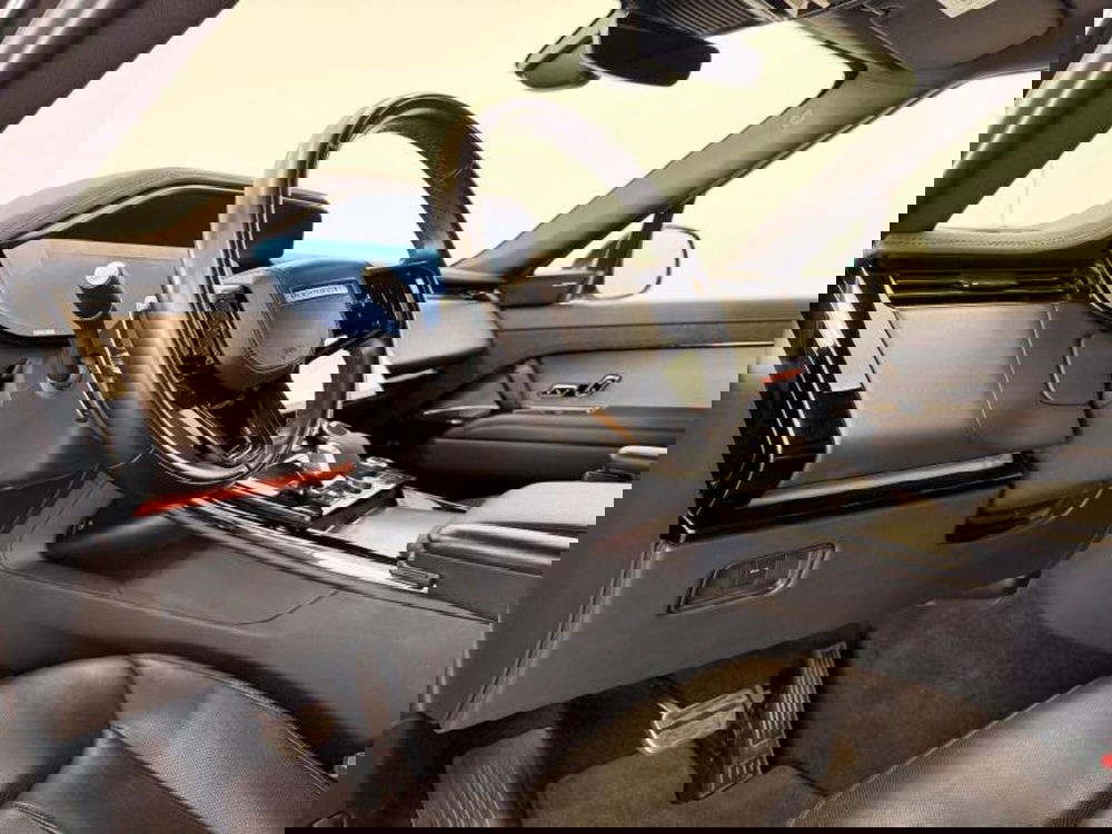 Land Rover Range Rover Sport usata a Venezia (8)